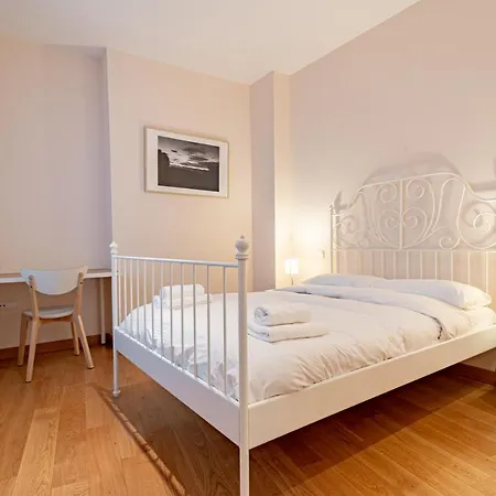 Plaza Mayor 18-19 * Valladolid