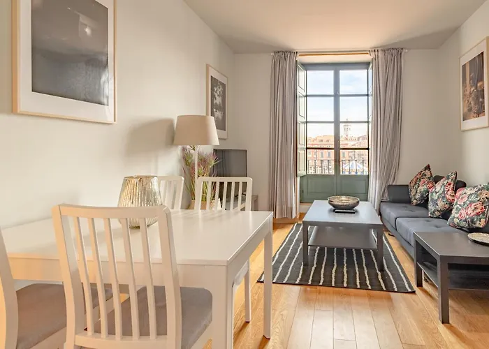 Appartement Plaza Mayor 18-19 *